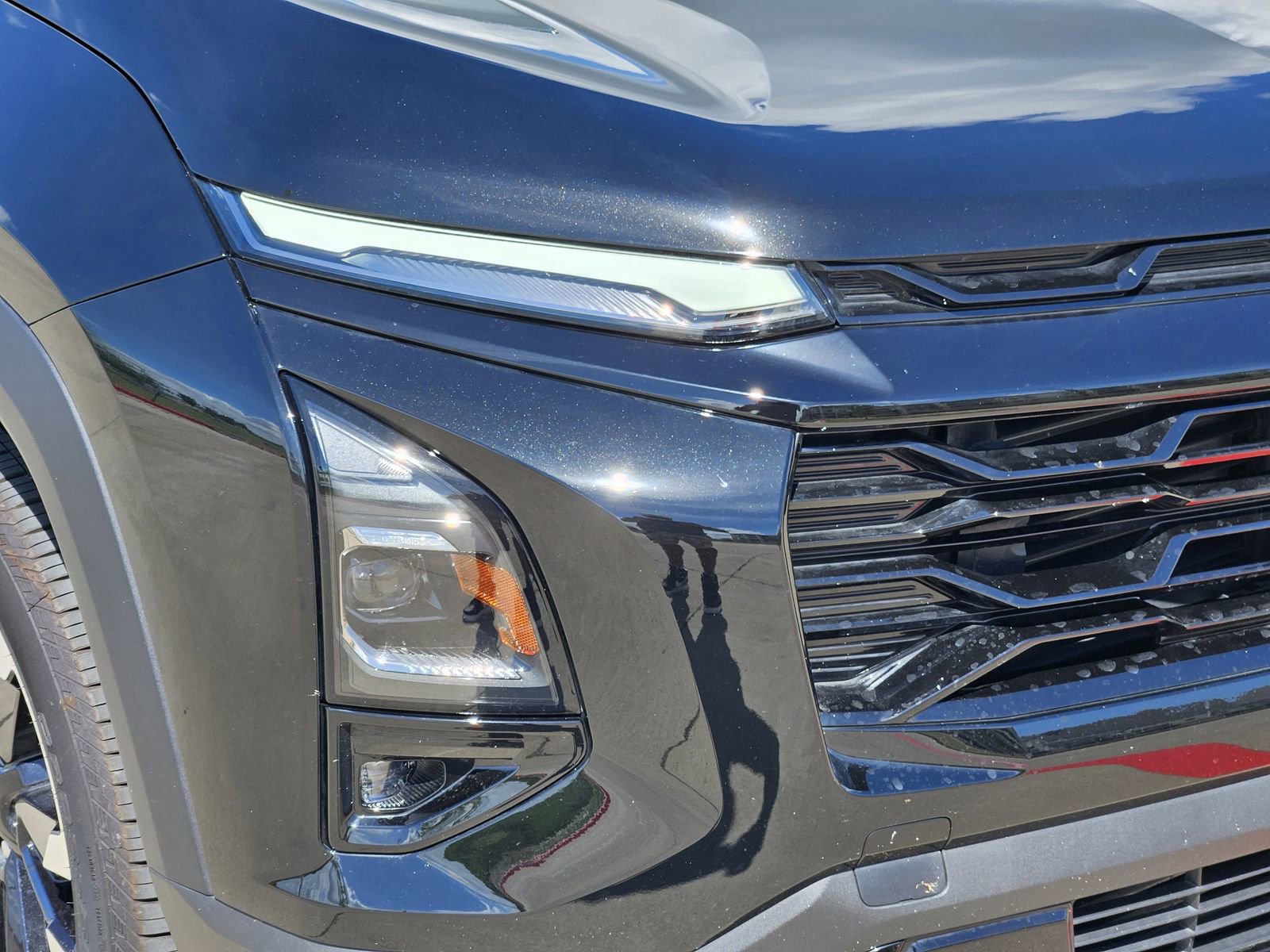 Certified 2025 Chevrolet Equinox RS w/ Safety and Technology Package FWD image 10