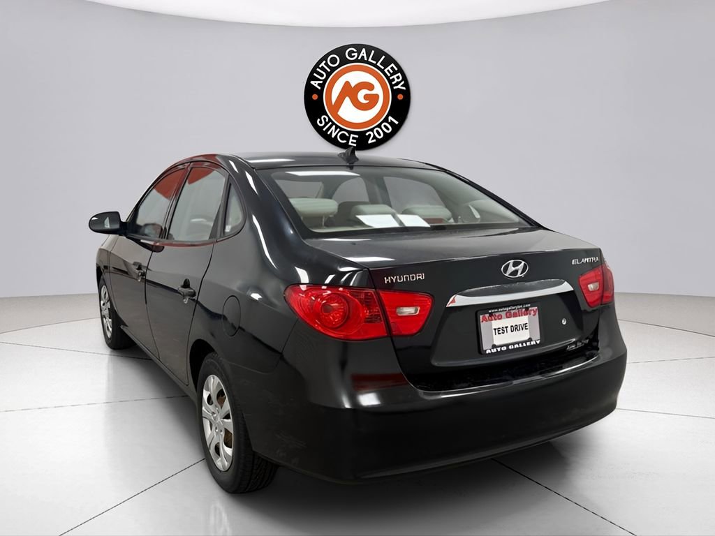 Used 2010 Hyundai Elantra GLS FWD image 4