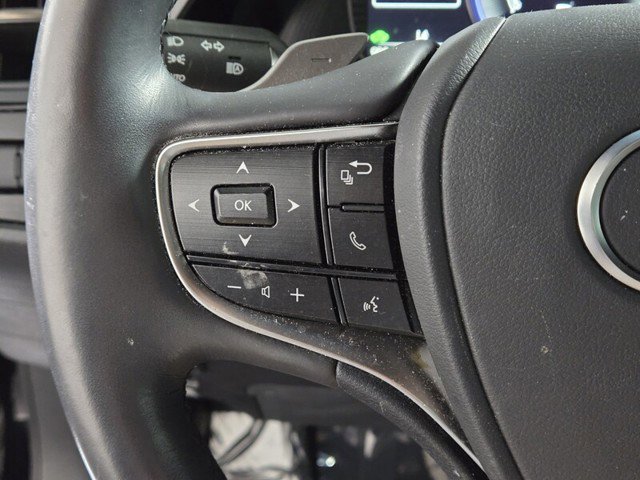 Certified 2023 Lexus ES 300h w/ Premium Package image 32