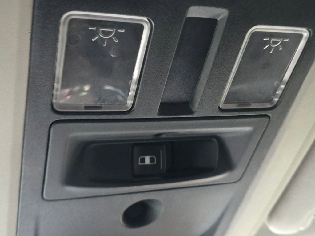 Used 2018 RAM 2500 Laramie image 39