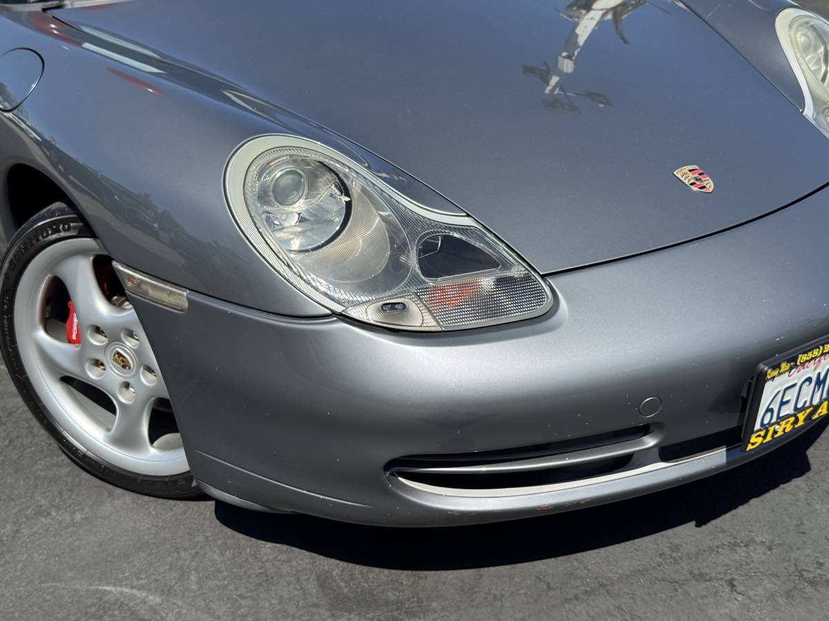 Used 2001 Porsche 911 GT3 RS image 3