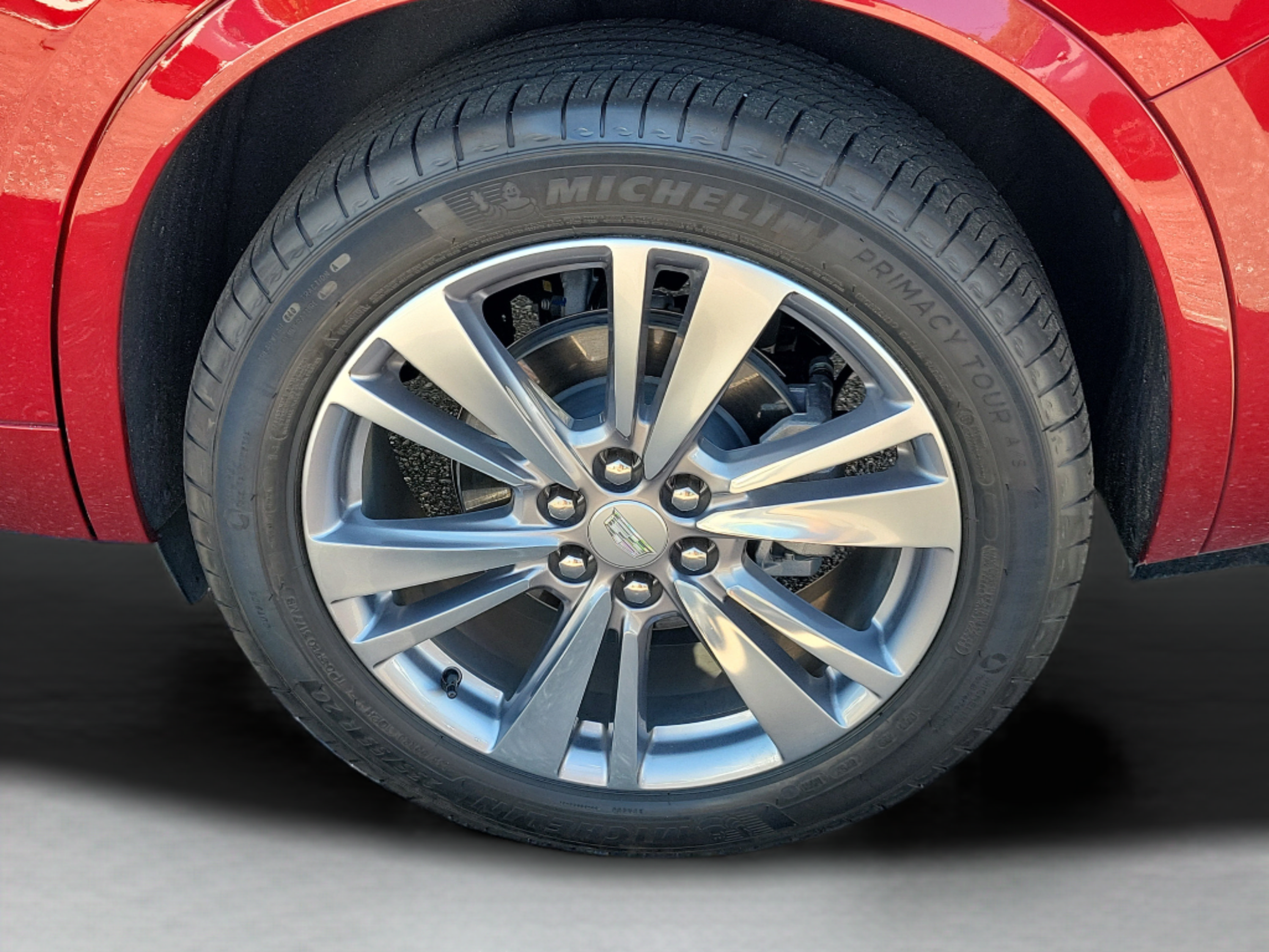 Used 2024 Cadillac XT6 Premium Luxury FWD image 28