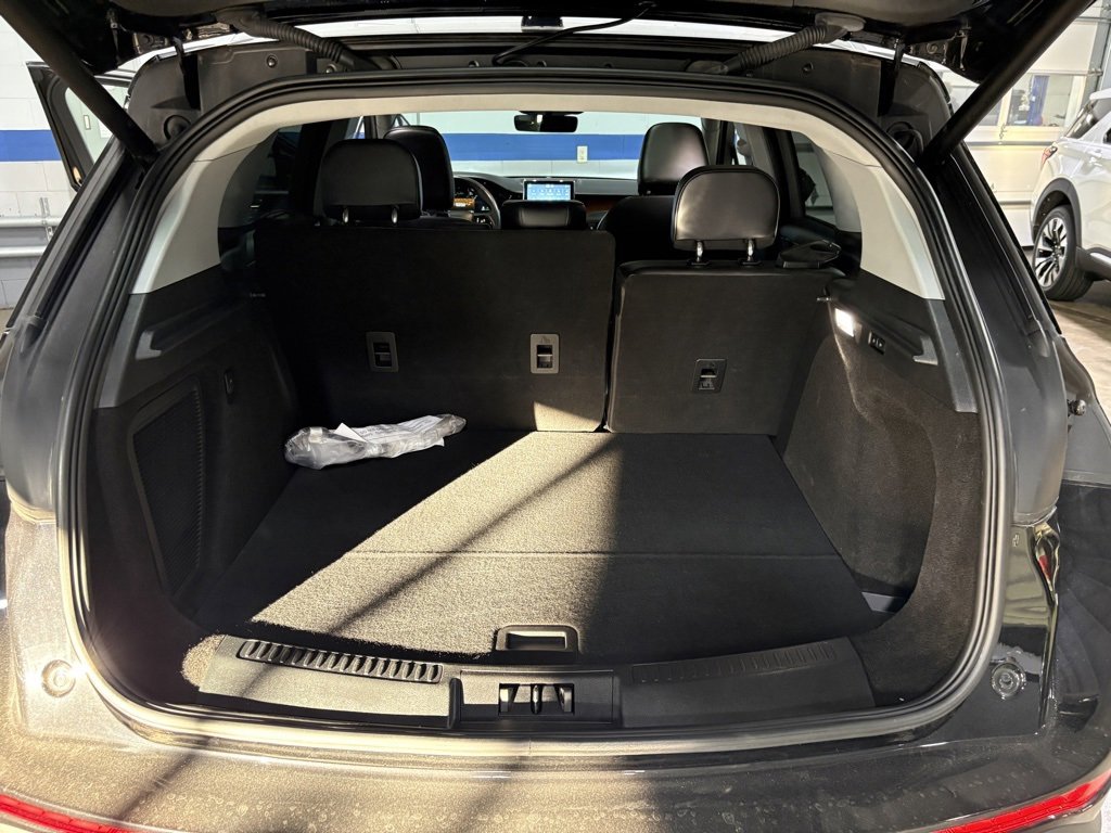 Used 2022 Lincoln Corsair Reserve image 29