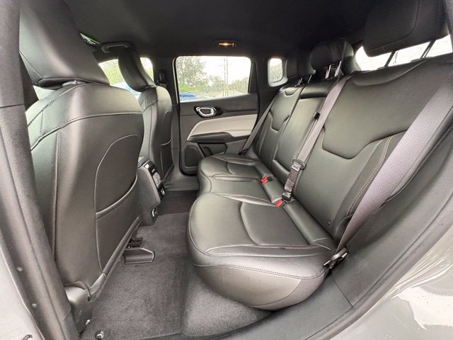 Used 2024 Jeep Compass Limited AWD/4WD image 21