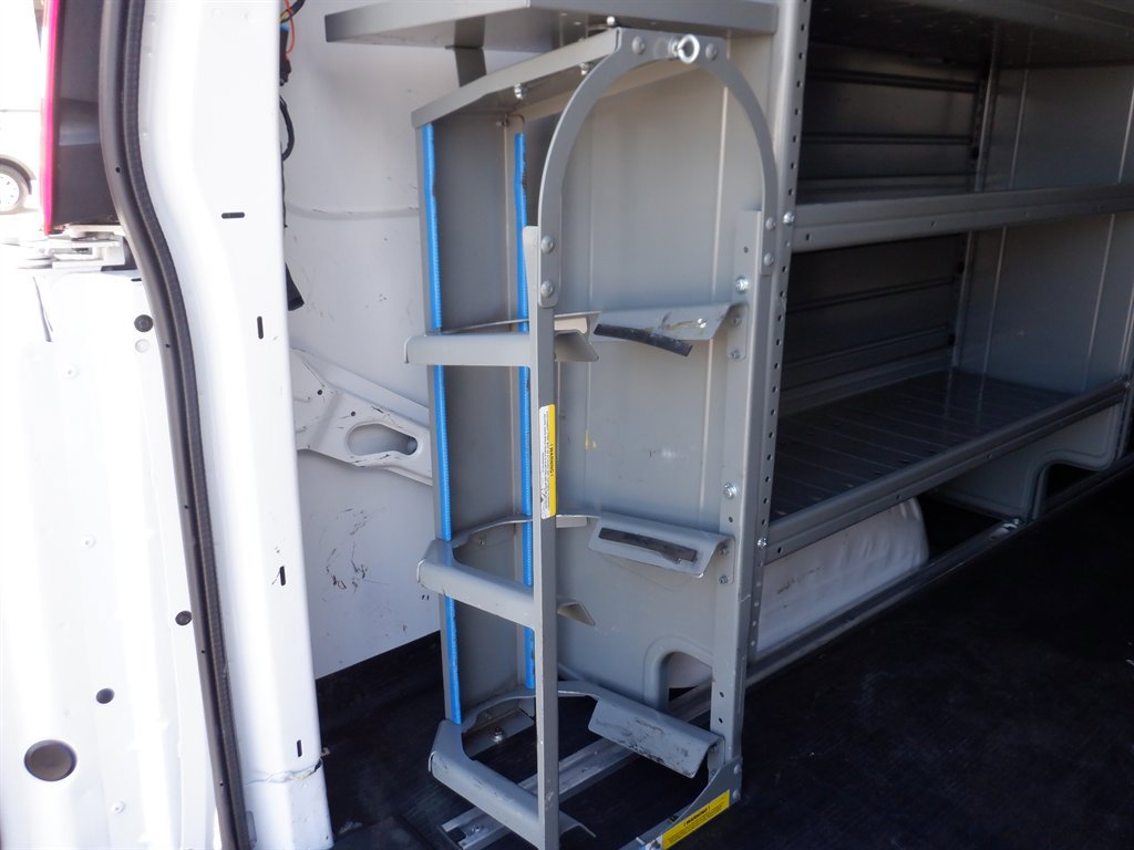 Used 2023 GMC Savana 2500 w/ Driver Convenience Package image 6