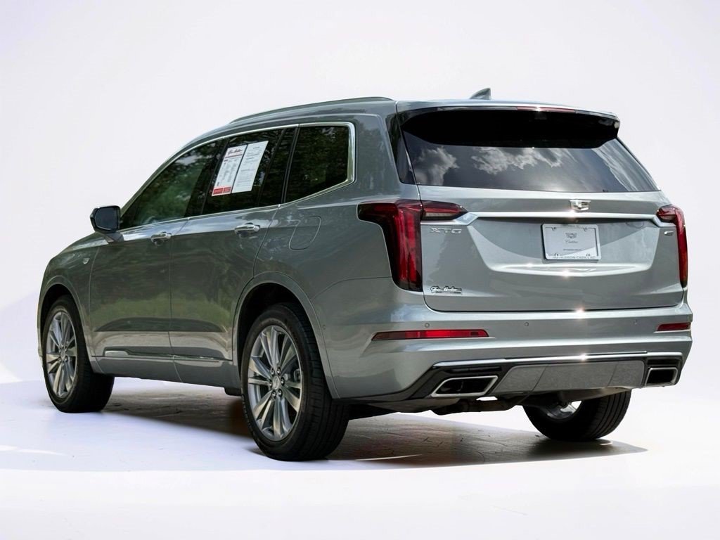 Certified 2024 Cadillac XT6 Premium Luxury w/ Technology Package FWD image 11