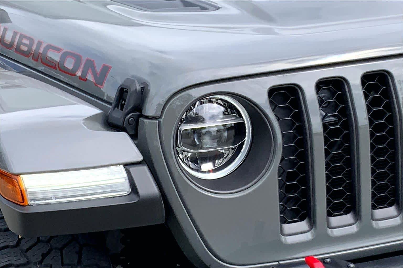 Used 2021 Jeep Gladiator Rubicon AWD/4WD image 23