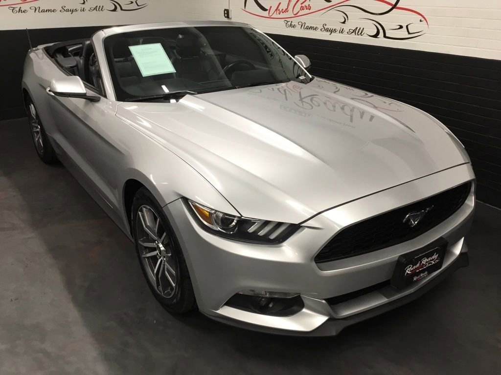 Used 2016 Ford Mustang Premium image 2