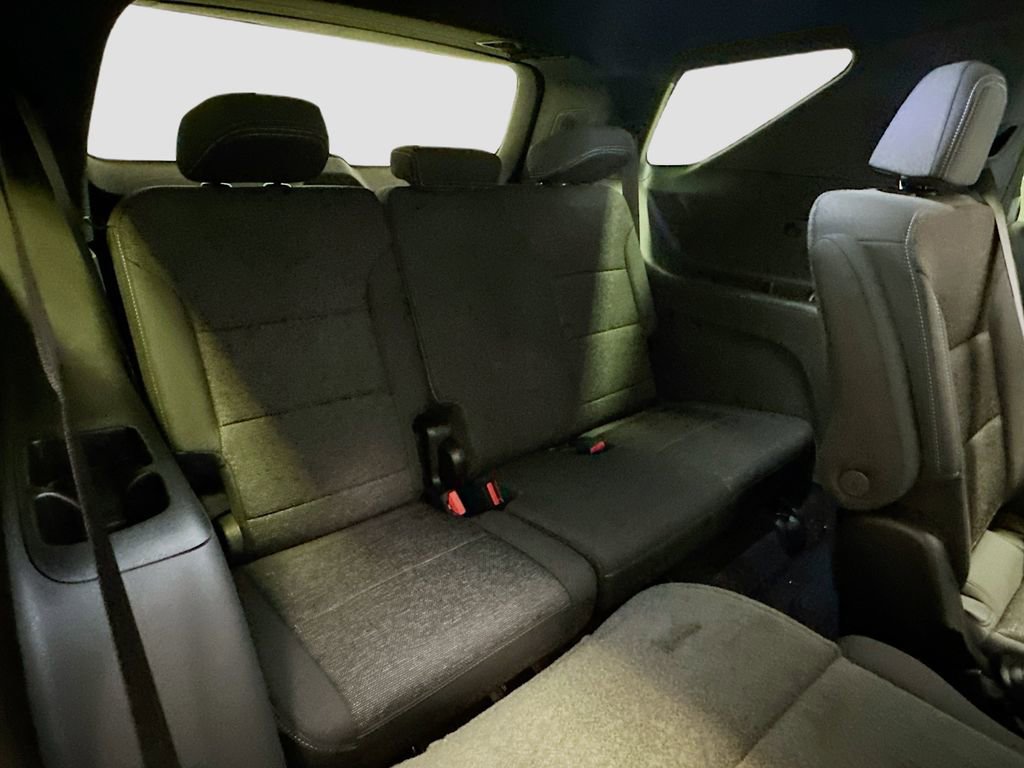 New 2025 Chevrolet Traverse LT FWD image 27