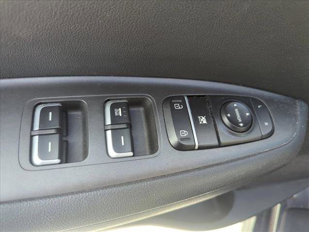 Used 2017 Kia Optima LX image 27