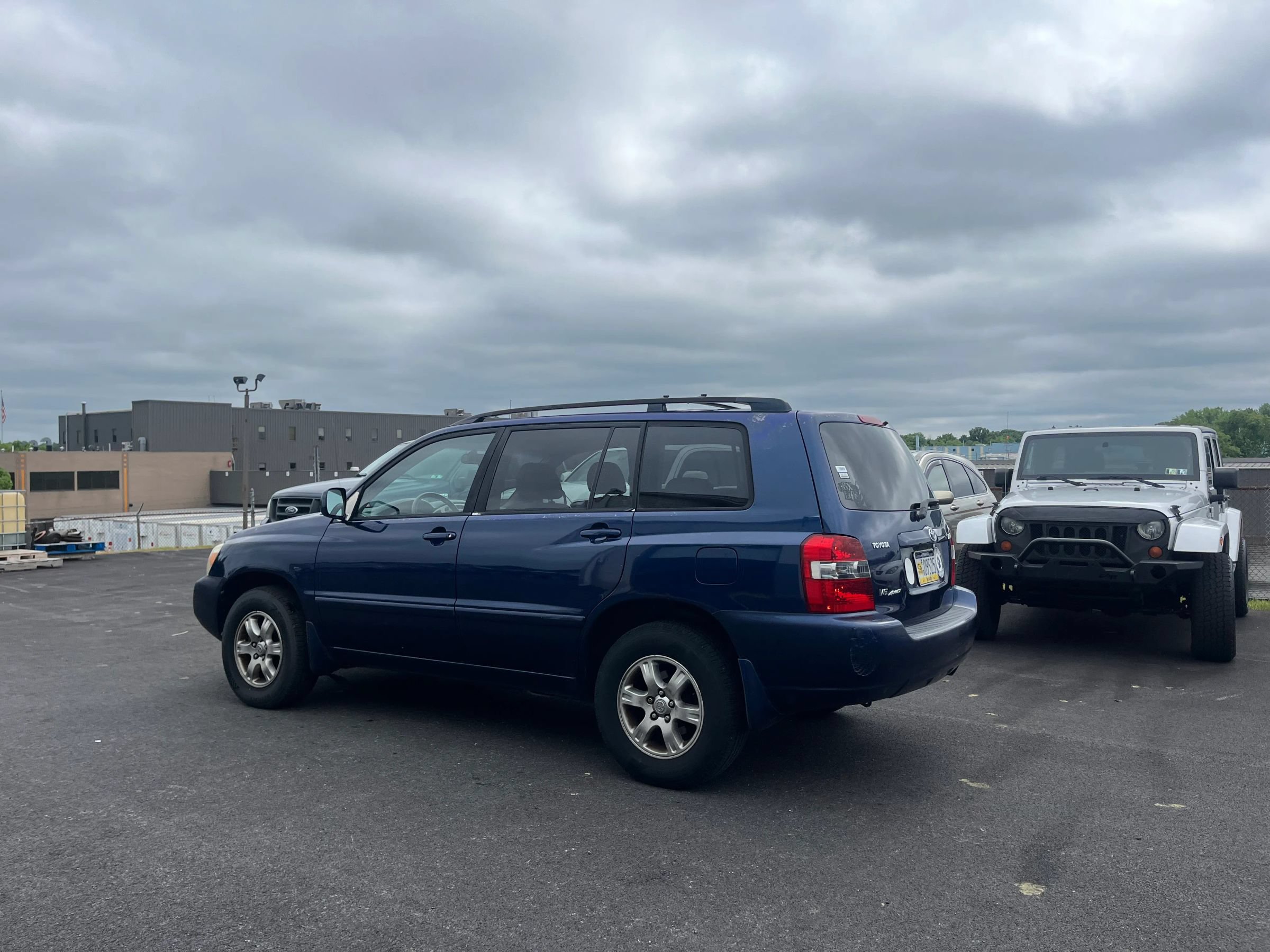 Used 2004 Toyota Highlander 4WD V6 image 23