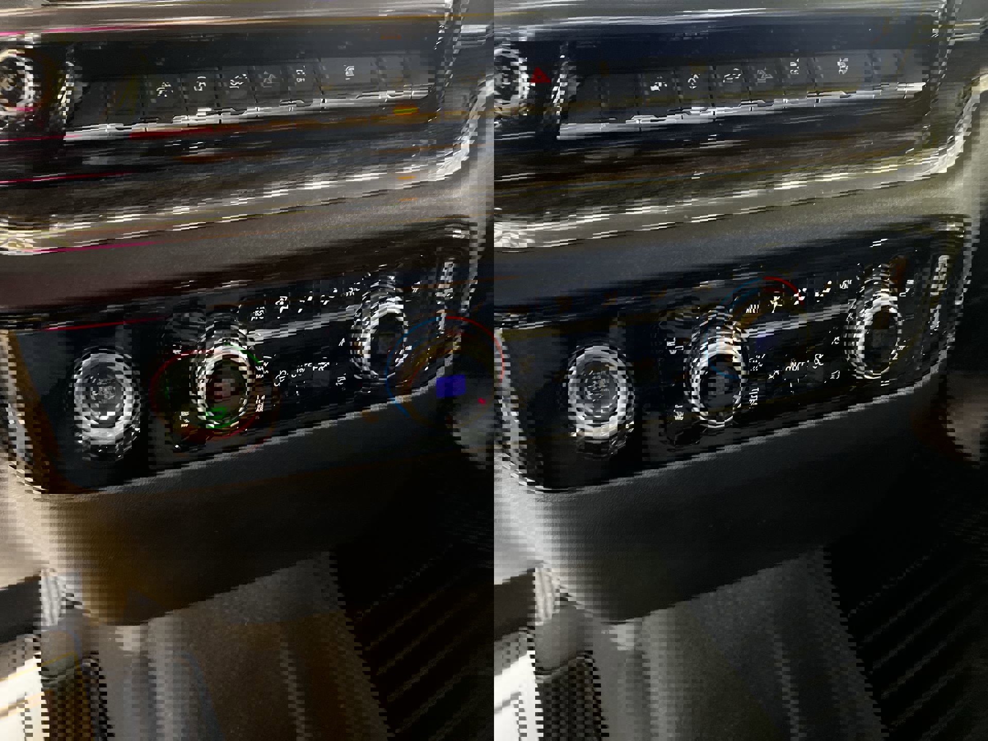 Certified 2024 GMC Sierra 1500 Elevation image 34