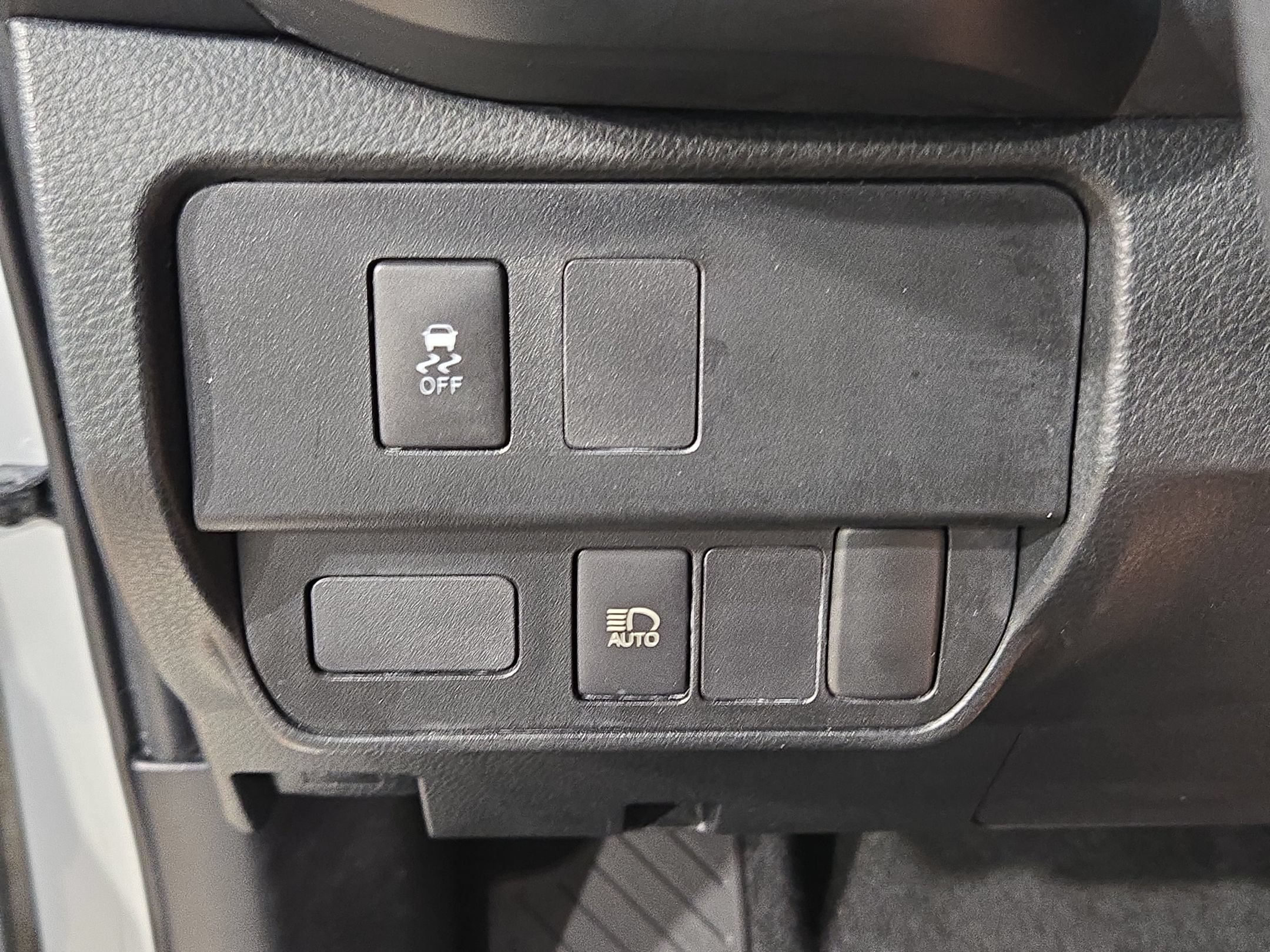 Used 2021 Toyota Tacoma SR RWD image 24