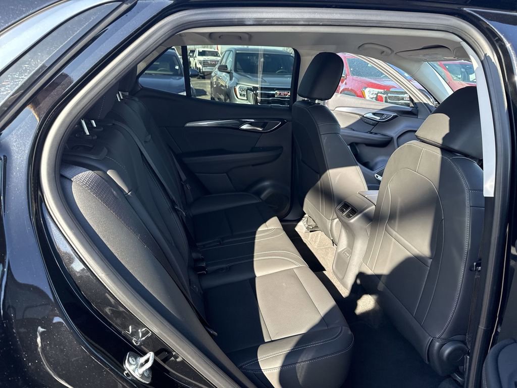 Certified 2025 Buick Envision Preferred image 34