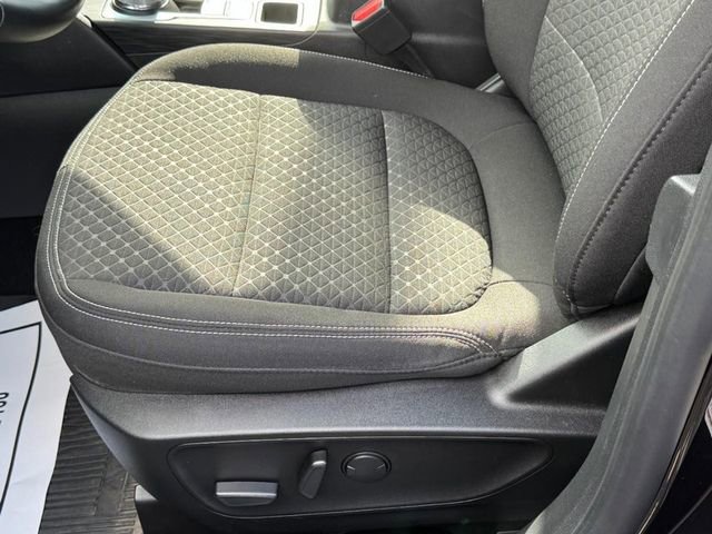 Used 2023 Ford Escape Active w/ Tech Pack #2 AWD/4WD image 25