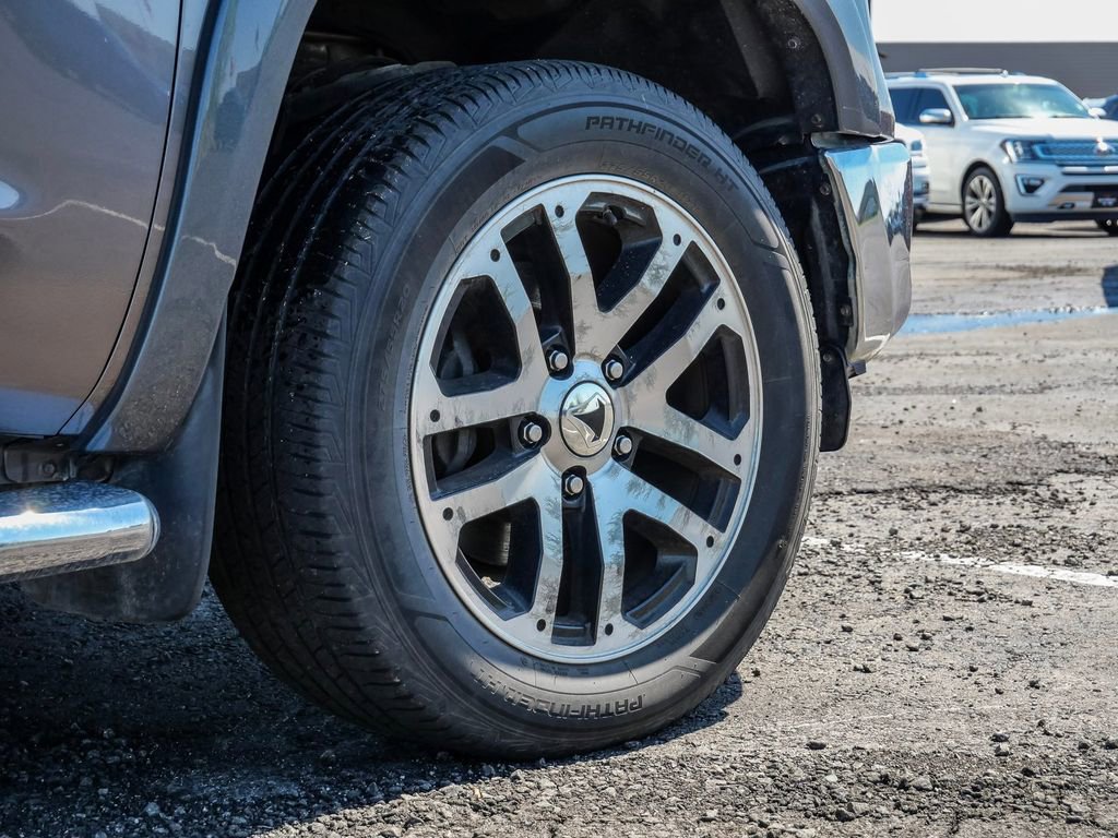 Used 2017 Toyota Tundra SR5 image 9
