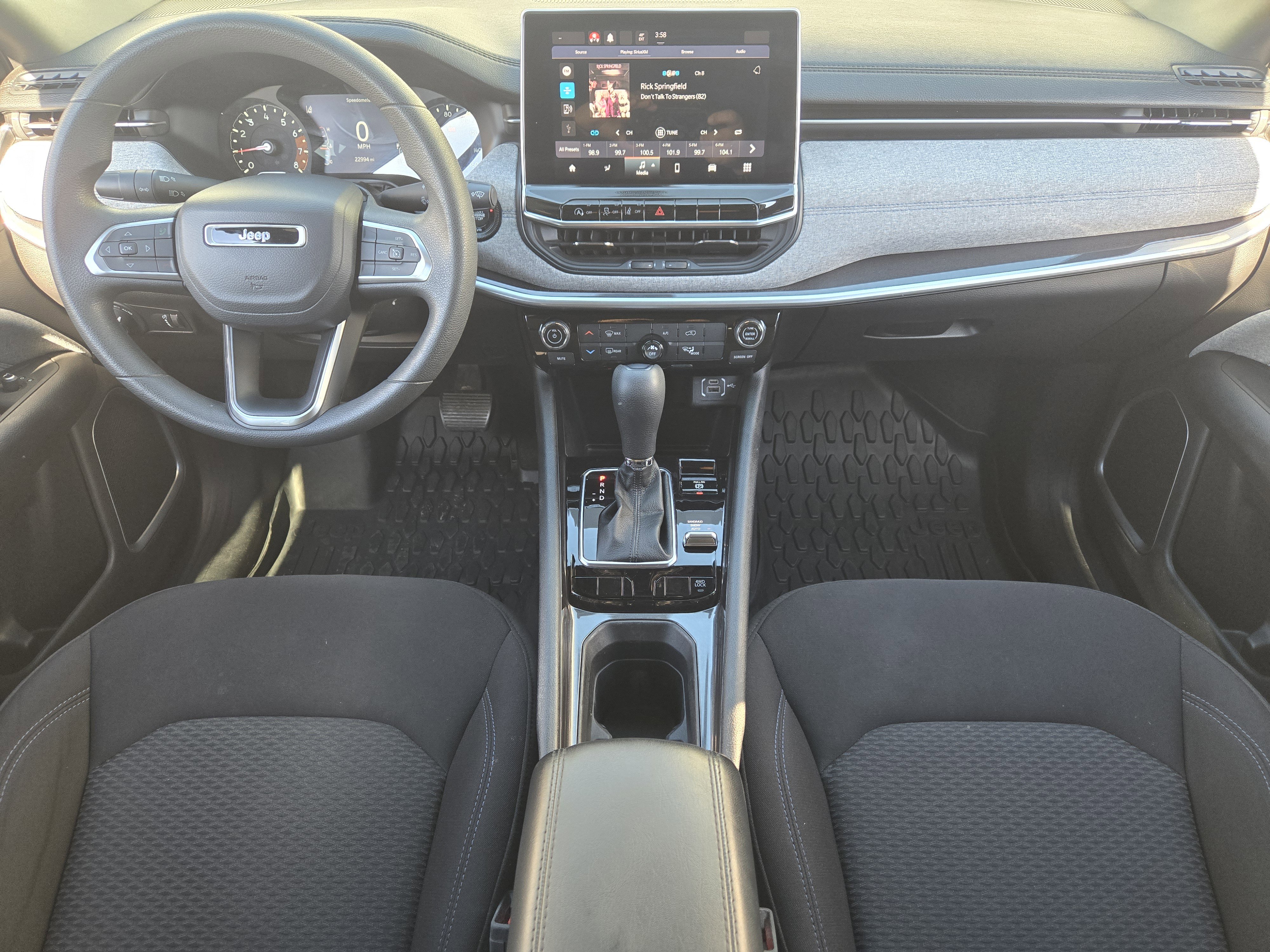 Used 2023 Jeep Compass Sport image 28