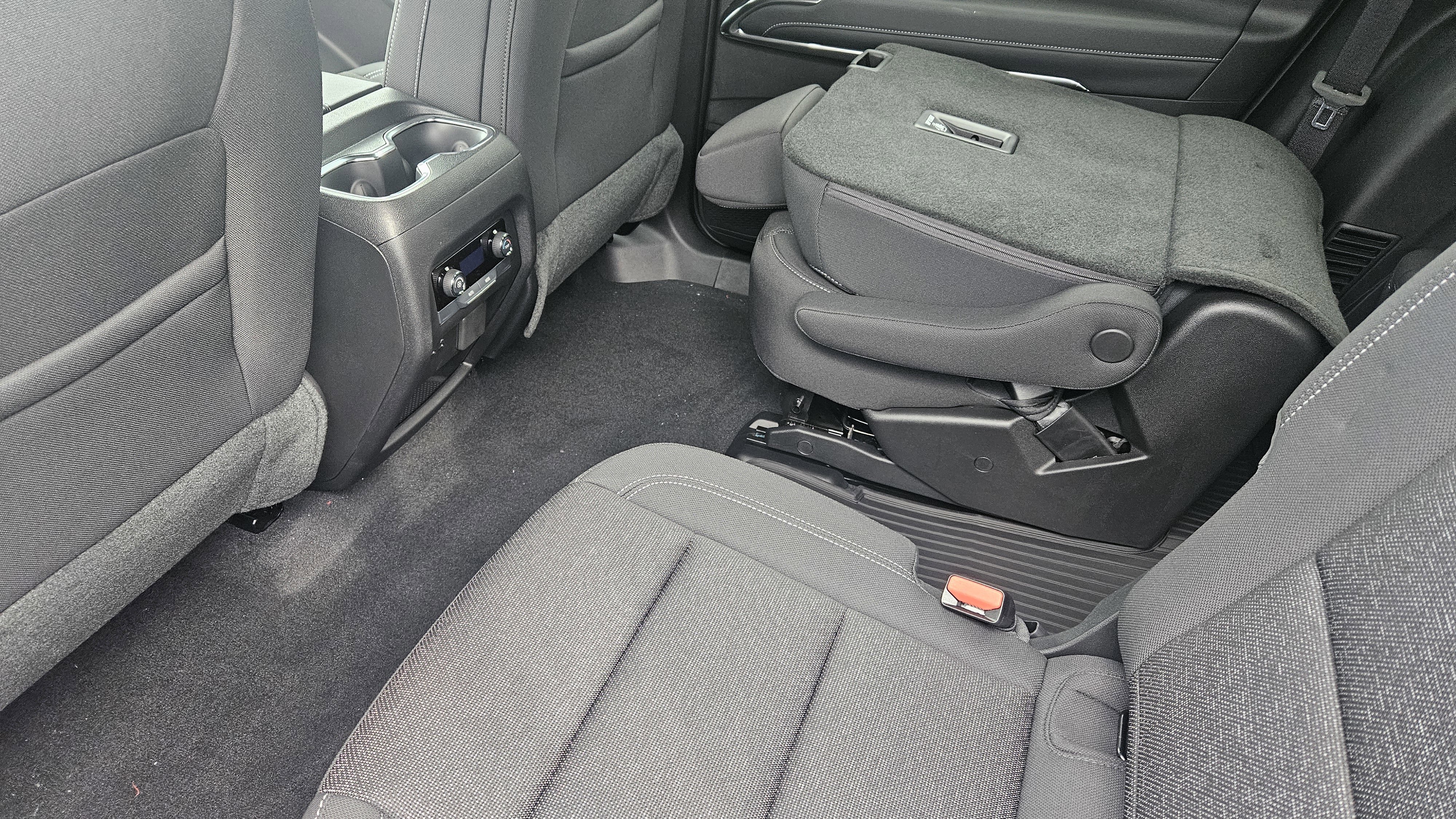 New 2026 Chevrolet Traverse LT w/ Driver Confidence Package image 12