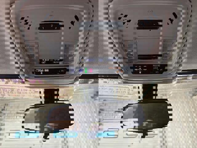 Used 2021 Chevrolet Traverse LT image 14