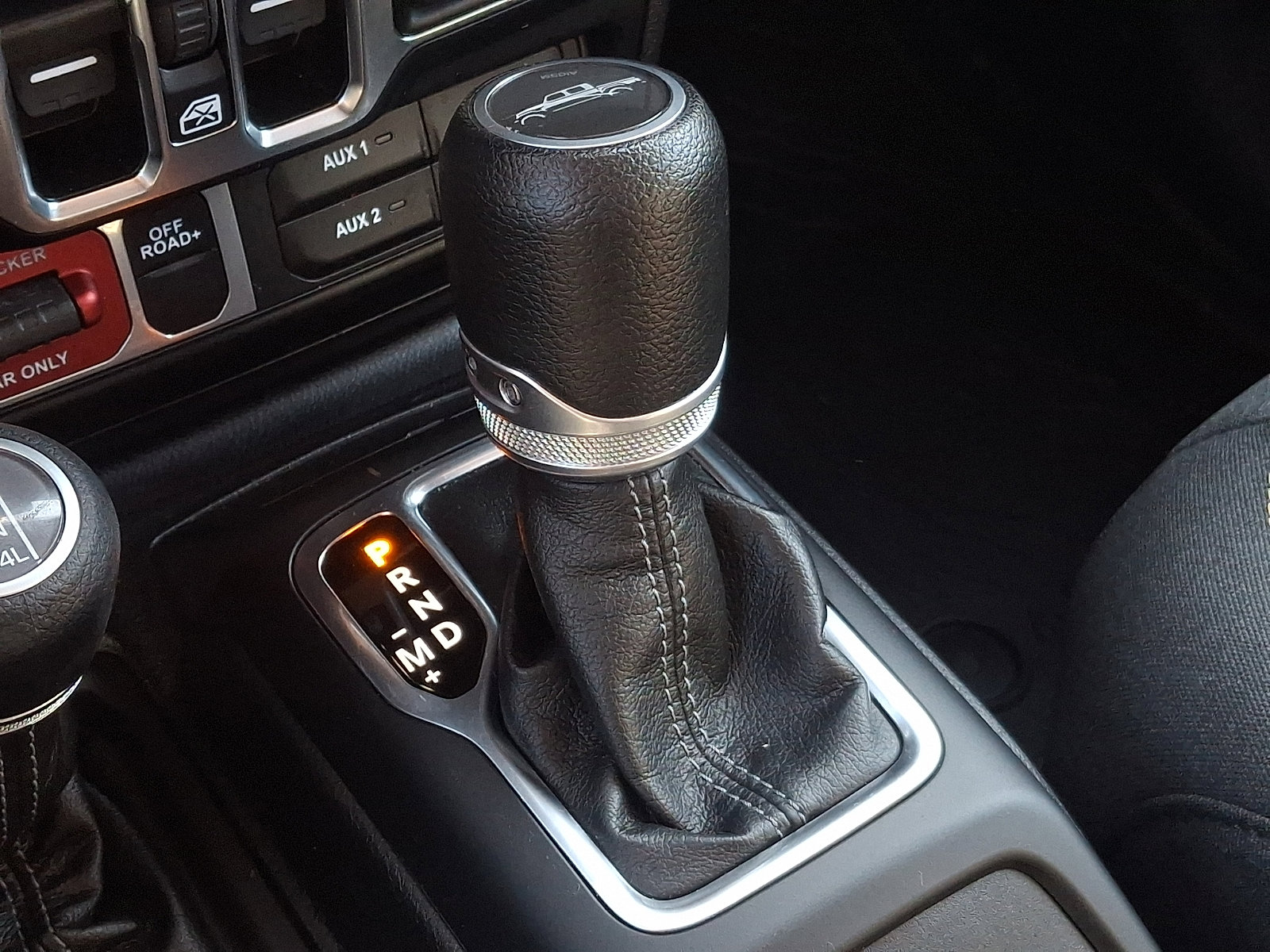 Certified 2024 Jeep Gladiator Willys image 15