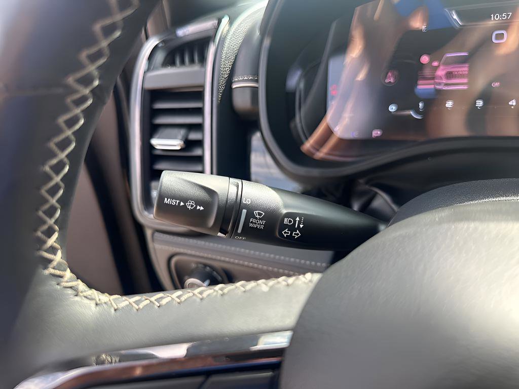 Used 2025 RAM 1500 Limited w/ Off Road Group image 32