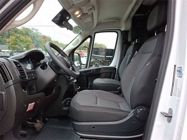 Used 2025 RAM ProMaster 2500 w/ U-Haul Equipment Group image 11