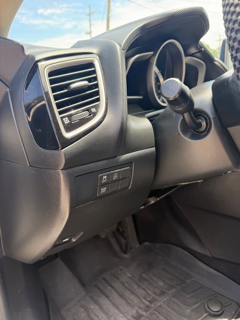 Used 2016 MAZDA MAZDA3 i Sport w/ Preferred Equipment Package image 13