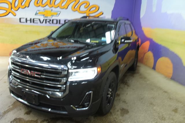 Used 2023 GMC Acadia AT4 w/ GMC Pro Grade Package AWD/4WD image 4