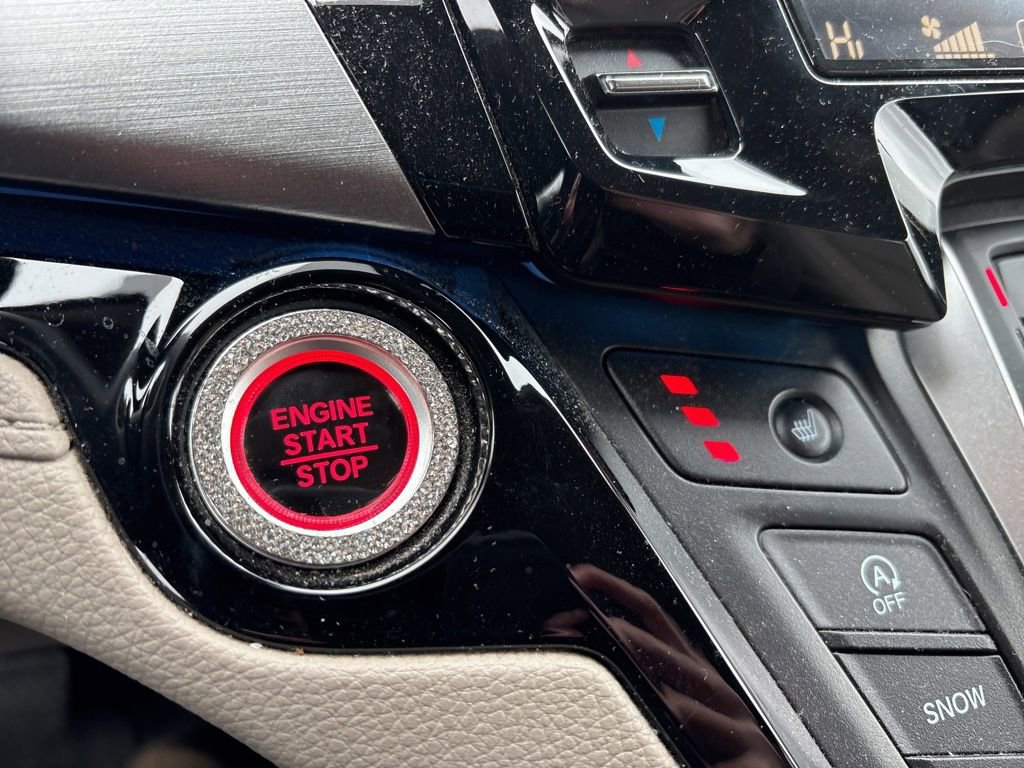 Used 2023 Honda Odyssey Touring image 7