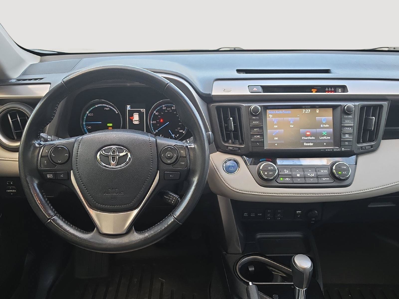 Used 2018 Toyota RAV4 Limited AWD/4WD image 20