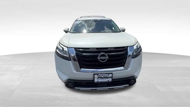 Used 2023 Nissan Pathfinder SL w/ SL Premium Package AWD/4WD image 9
