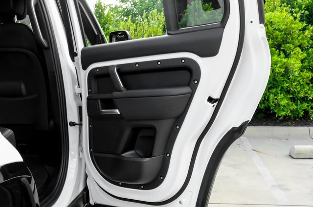 New 2026 Land Rover Defender 110 X-Dynamic SE AWD/4WD image 52