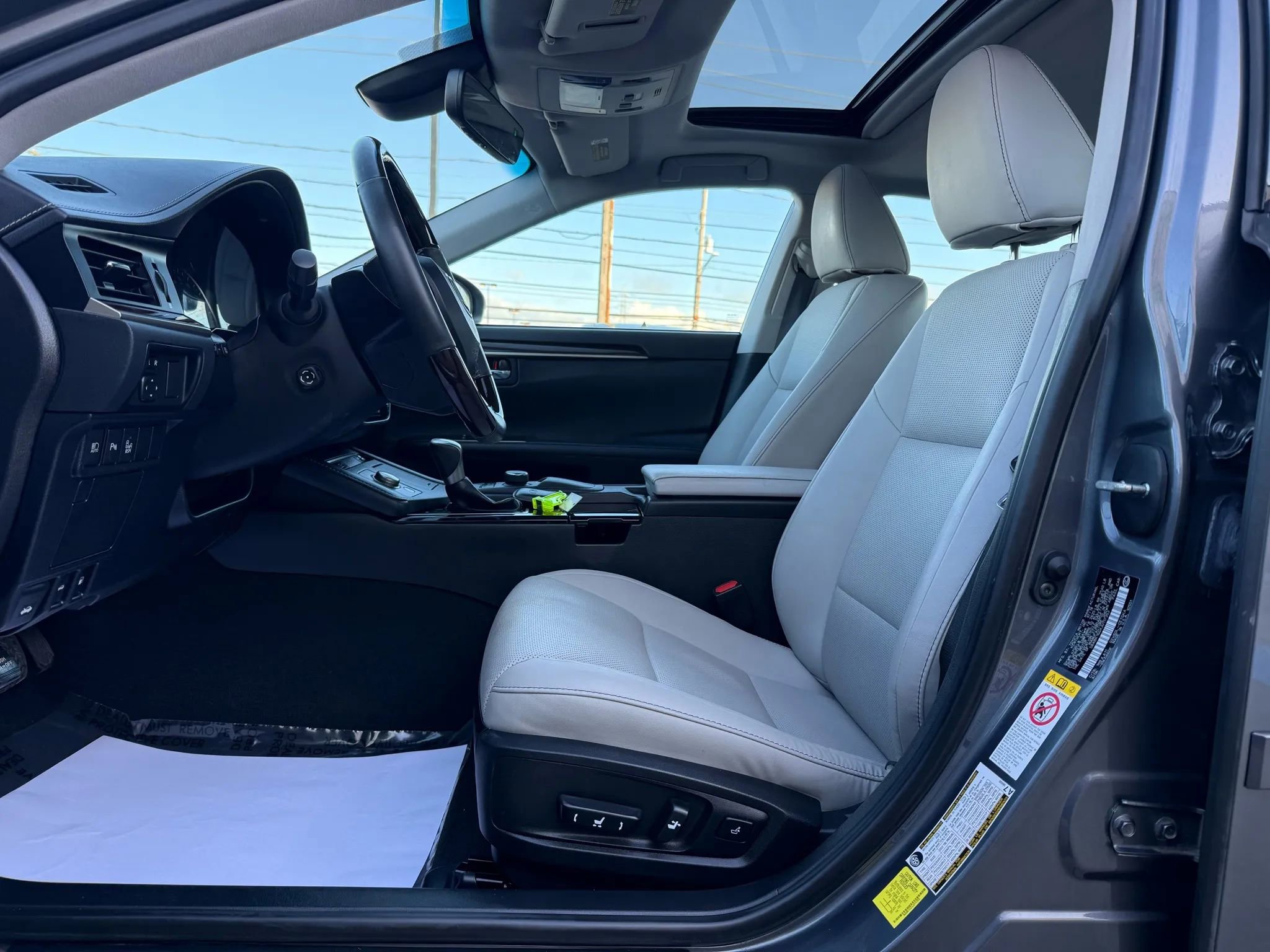 Used 2018 Lexus ES 350 image 18