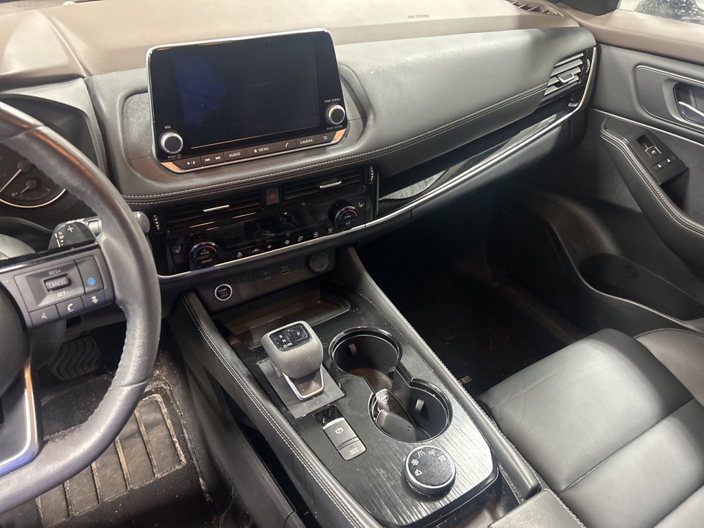 Used 2023 Nissan Rogue SL image 6