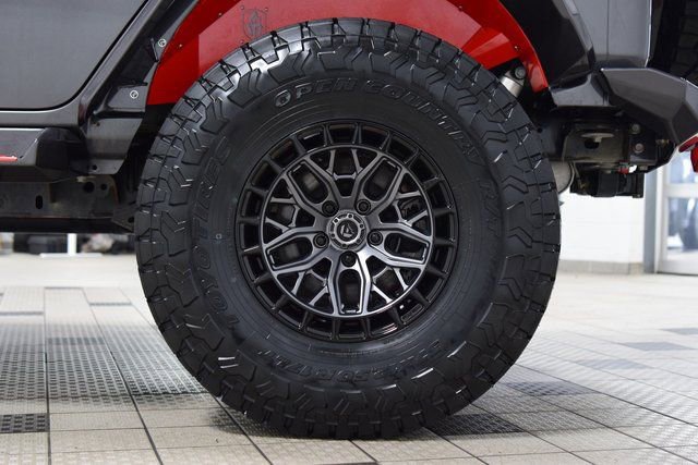 Used 2024 Jeep Wrangler Rubicon w/ Convenience Group image 25