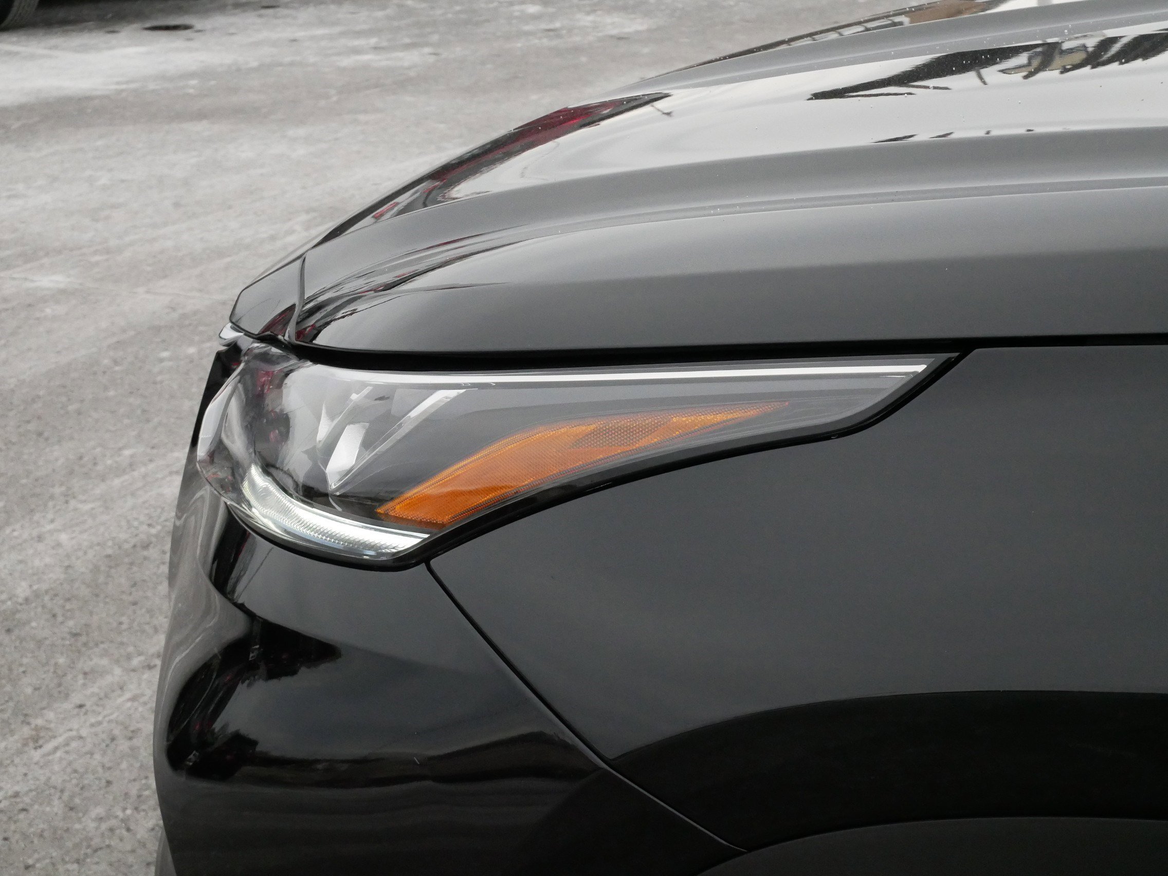 Certified 2026 Toyota Highlander Platinum image 16