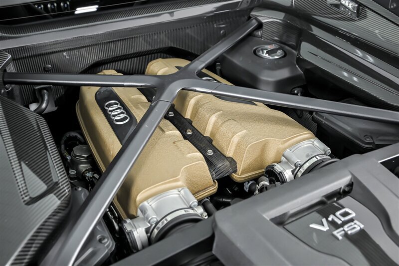 Used 2020 Audi R8 V10 performance AWD/4WD image 40