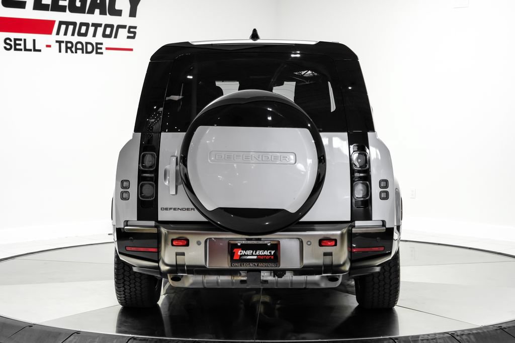 Used 2024 Land Rover Defender 130 X AWD/4WD image 11
