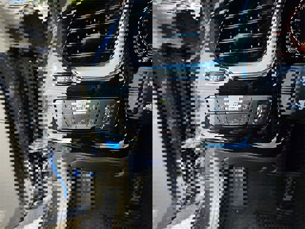 New 2026 BMW Z4 sDrive30i w/ Premium Package image 17