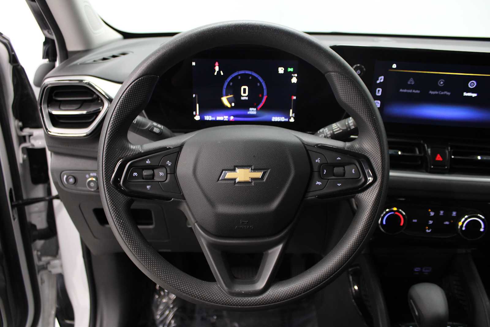 Used 2024 Chevrolet TrailBlazer LT image 18