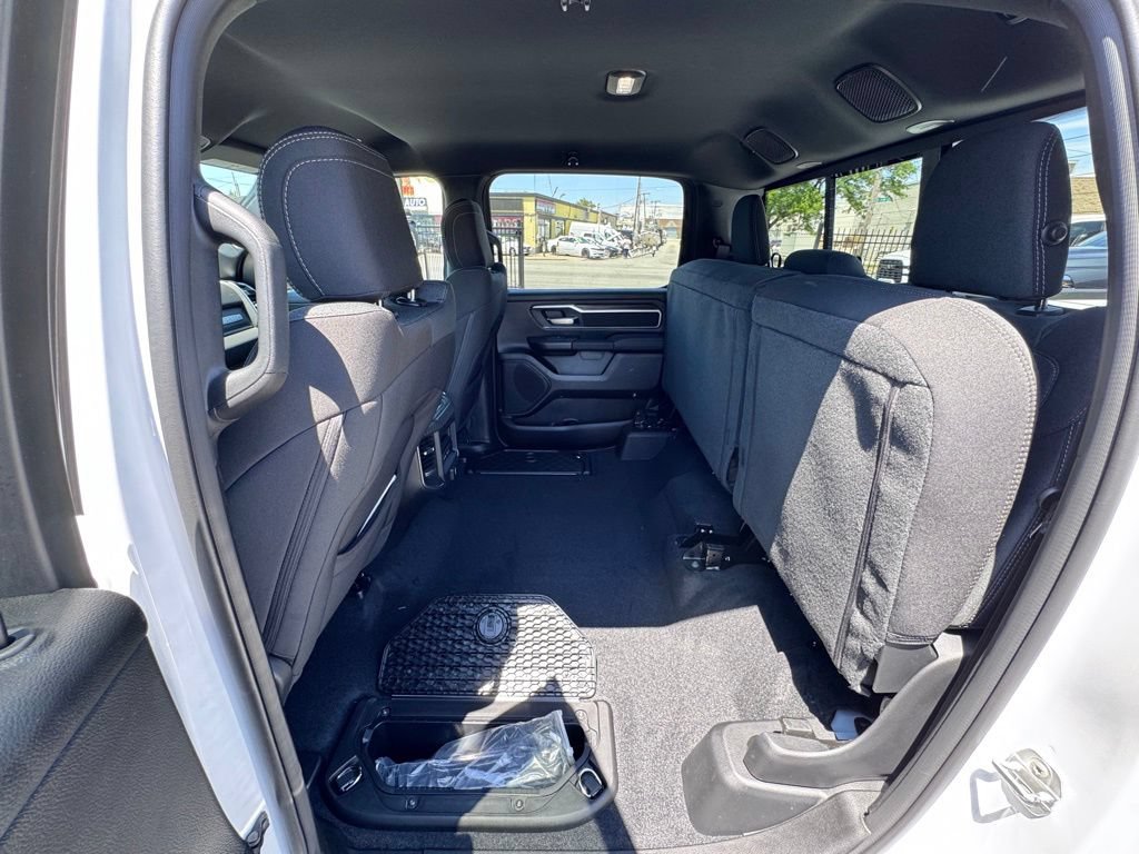 New 2026 RAM 1500 Big Horn AWD/4WD image 16