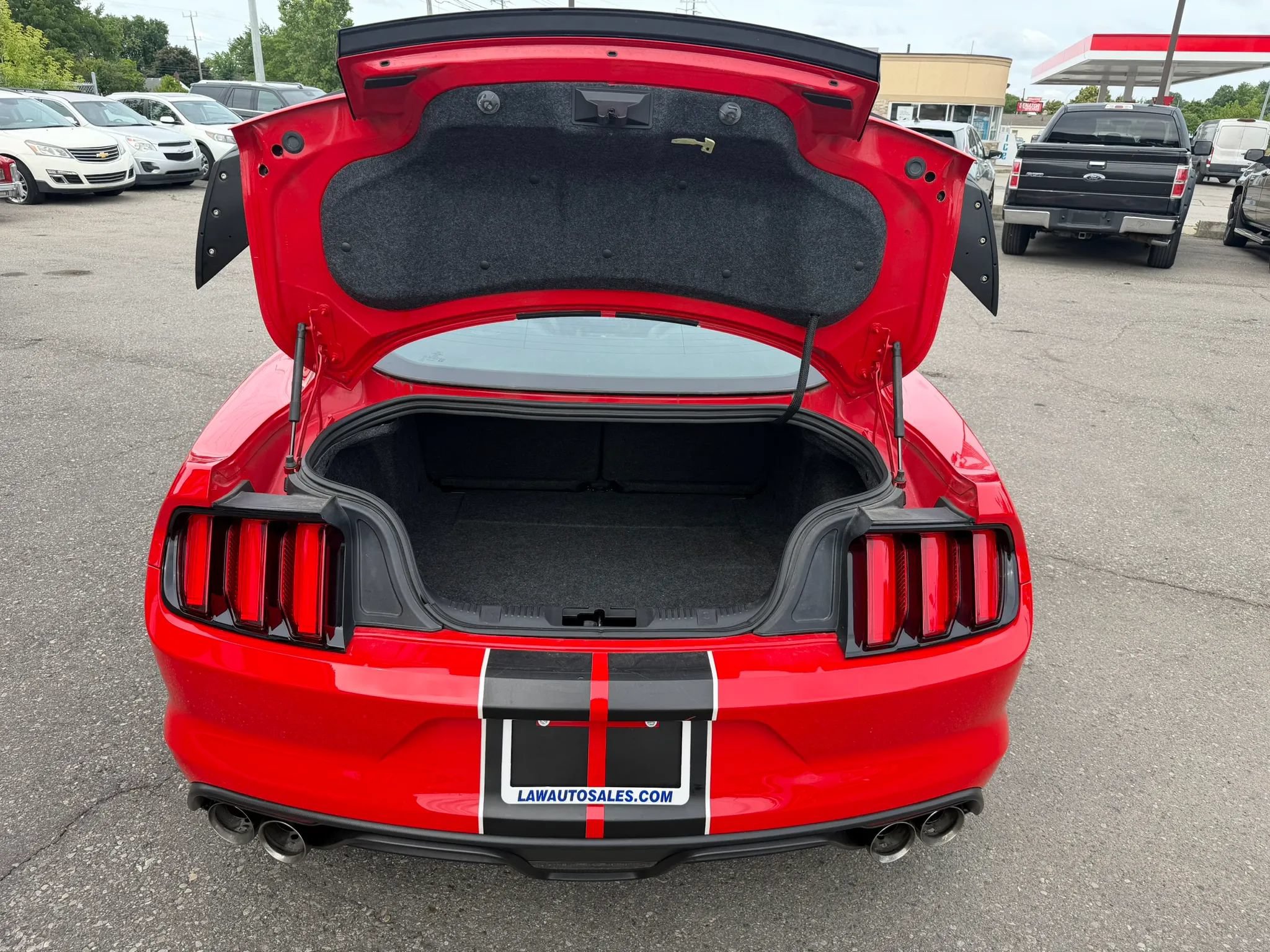 Used 2017 Ford Mustang Shelby GT350 RWD image 15