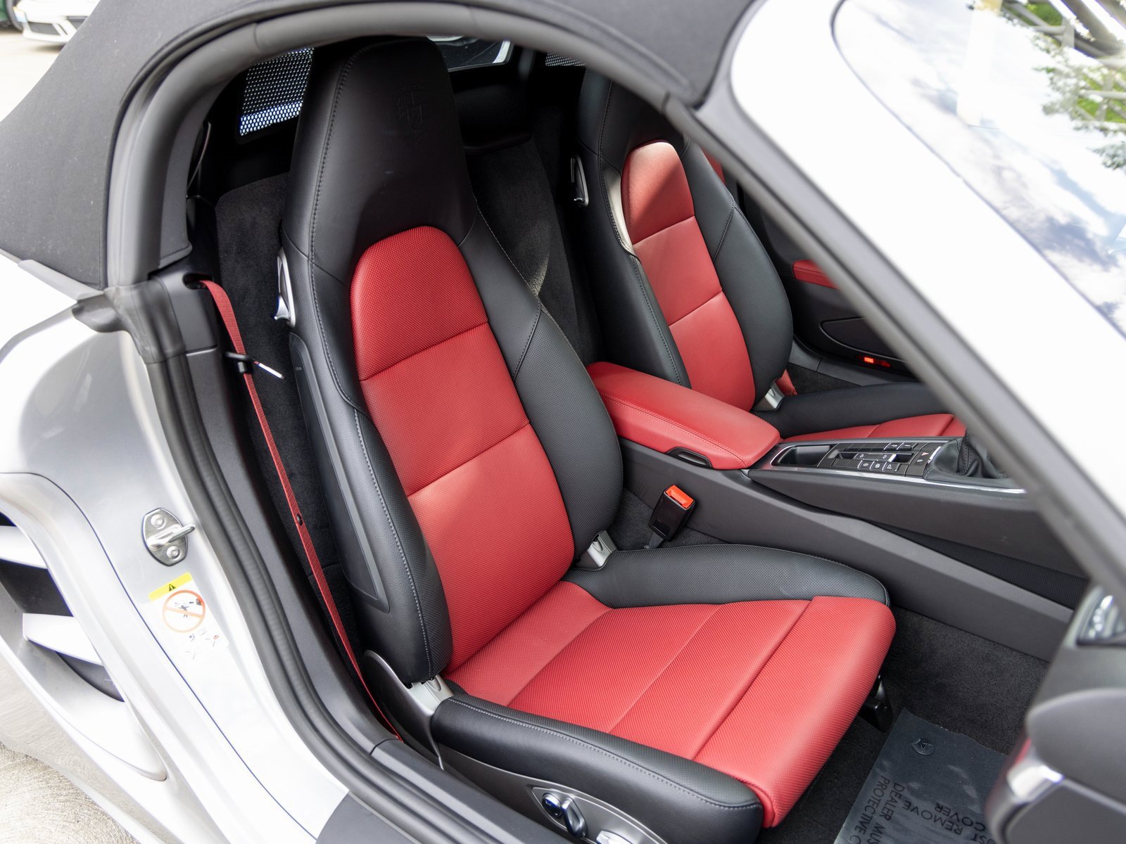 Certified 2025 Porsche 718 Boxster S image 48