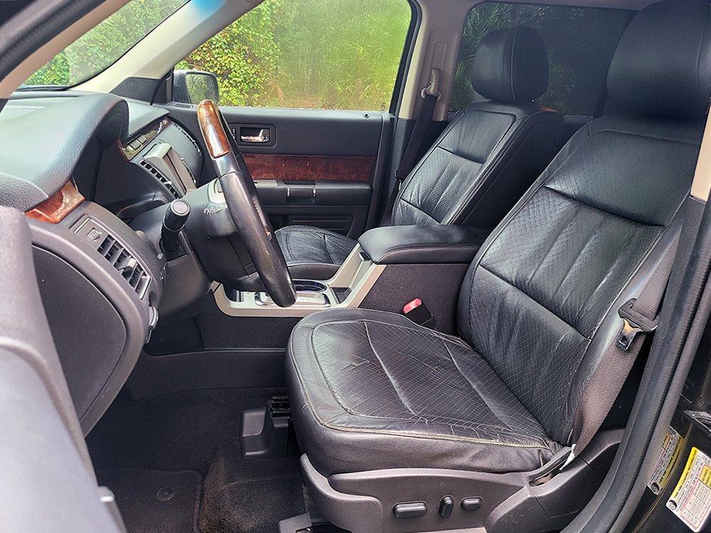 Used 2012 Ford Flex Limited w/ Equipment Group Order Code FWD image 15