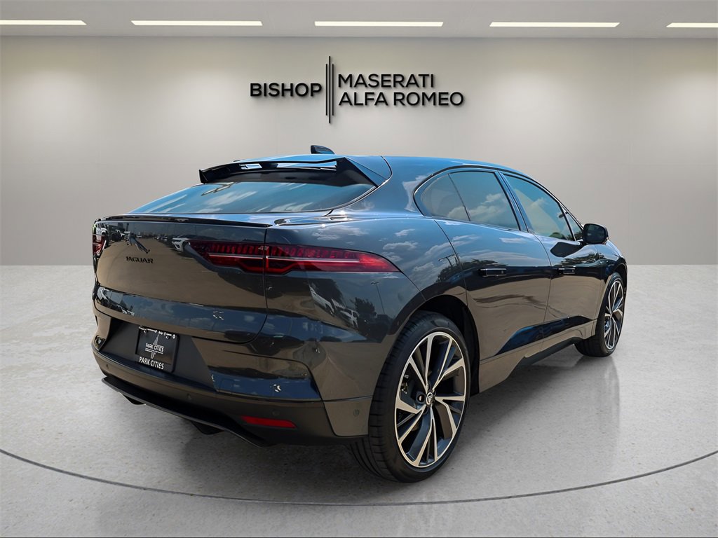 Used 2024 Jaguar I-PACE R-Dynamic HSE image 3