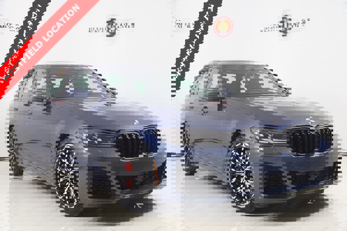 Used 2023 BMW M550i xDrive w/ Executive Package image 1