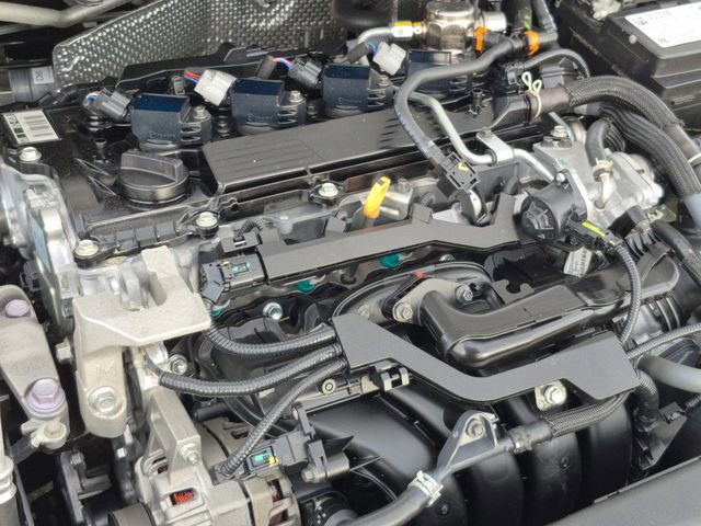 Used 2024 Toyota Corolla LE image 21