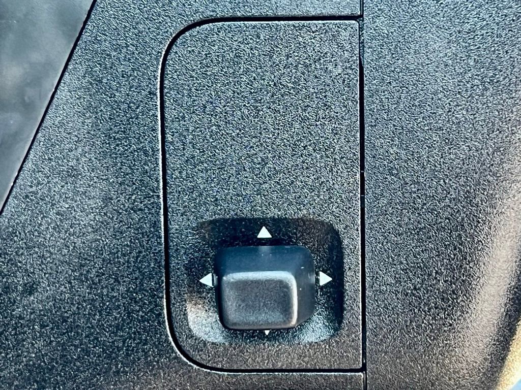 Certified 2023 Mercedes-Benz GLS 450 4MATIC image 48