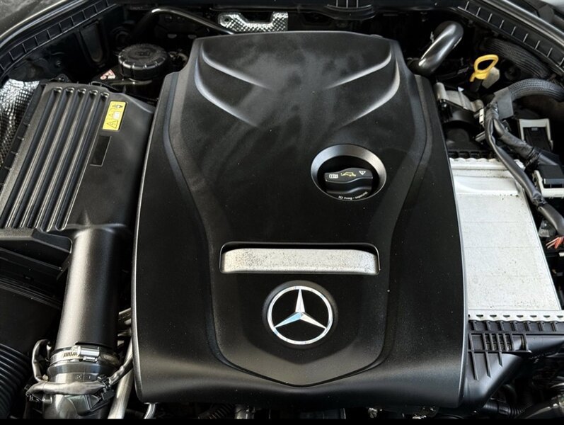 Used 2016 Mercedes-Benz C 300 4MATIC Sedan image 60