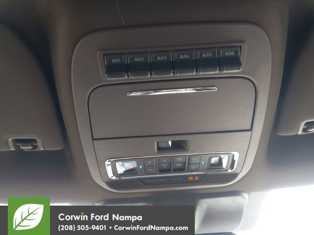 New 2026 Ford F350 4x4 Crew Cab DRW Super Duty image 18